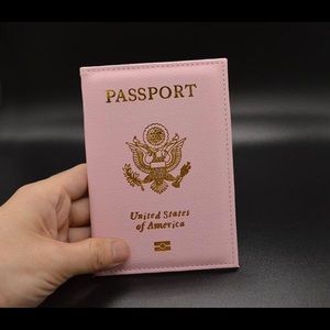 LIGHT PINK PASSPORT COVER